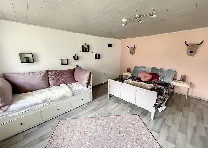 Le Doux Refuge De Bouillon بيت للعطل *